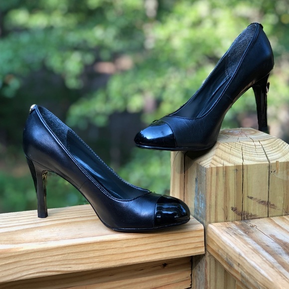 Monet Shoes - Monet Black 4 inch Heels Size 7